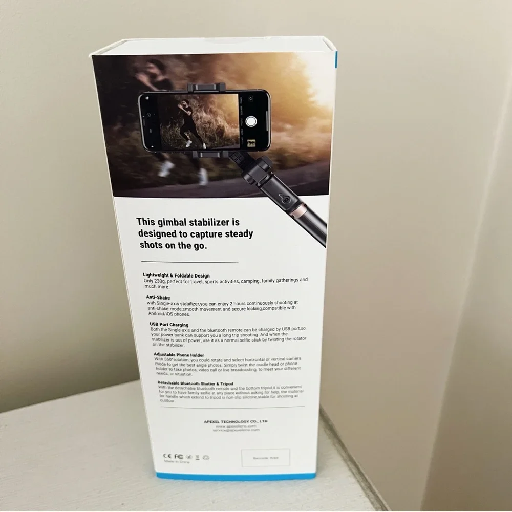 NEW in Box Selfie Stabilizer - Gimbal with Tripod